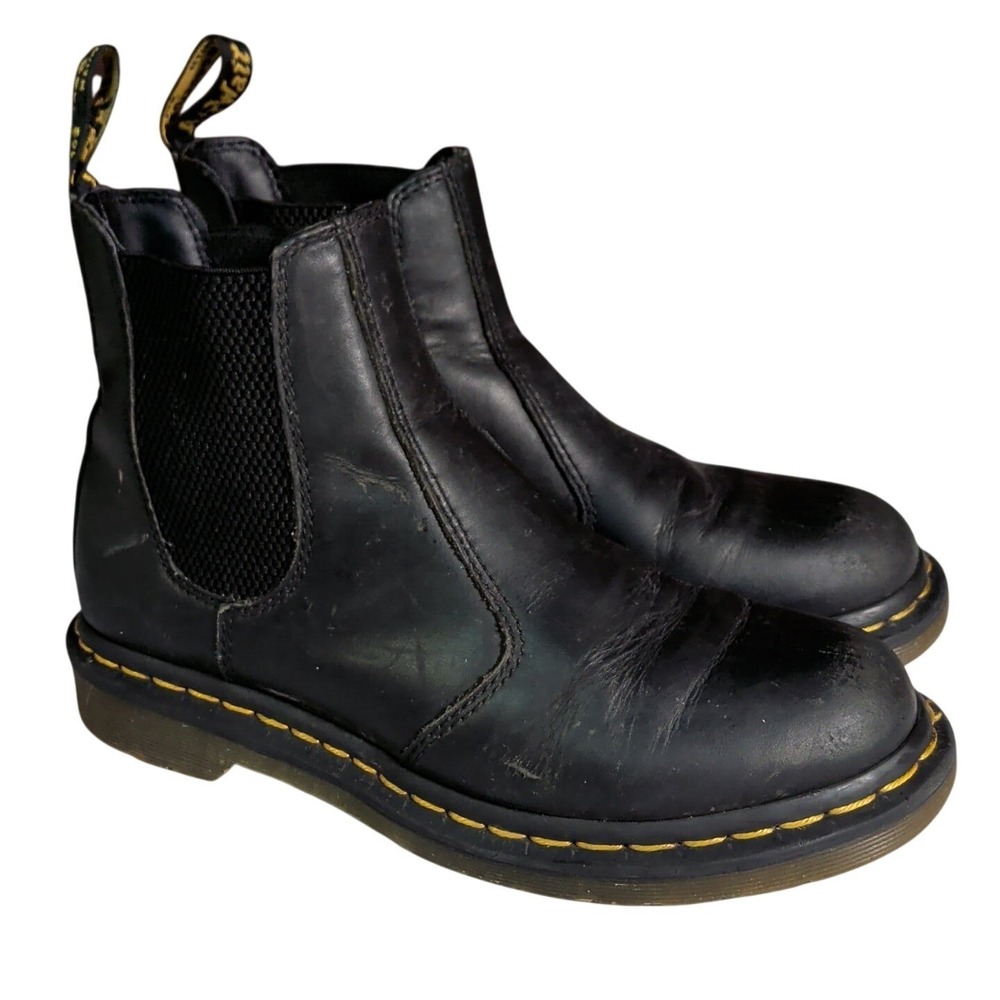 Dr. Martens 2976 Chelsea Boots Womens Size 7 Black Leather Grunge Goth Alt